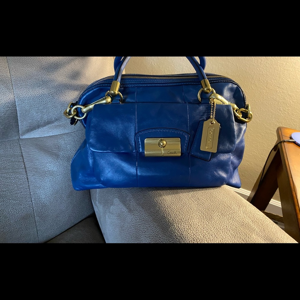 NWT Coach Kristin Satchel shoulder bag with two zip sections doctor travel bag